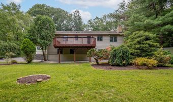 13 Birch Rd, Danbury, CT 06811