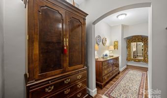185 Macon Ave B9, Asheville, NC 28804