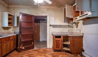 107 Central St, Batesville, MS 38606