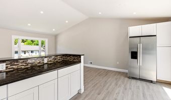 4 Silversmith Ct, Barnegat, NJ 08005