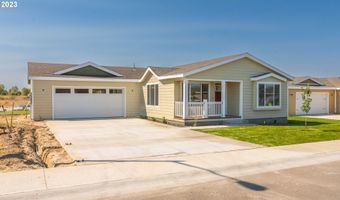 307 CLARENCE St, Boardman, OR 97818