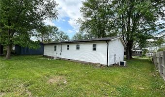 435 S Spicer Dr, Austin, IN 47102