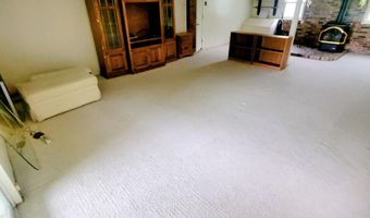 616 32nd St, Allegan, MI 49010
