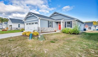 172 Eagle Cir, Amherst, OH 44001