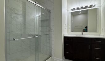15607 EVERGLADE Ln B203, Bowie, MD 20716