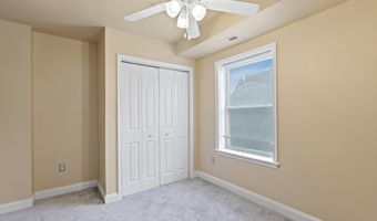 922 MADISON St NW 304, Washington, DC 20011