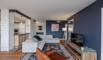 5500 HOLMES RUN Pkwy 1005, Alexandria, VA 22304