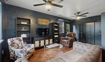 825 SE H St, Bentonville, AR 72712