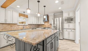 1101 Bernard Blvd, Abbeville, LA 70510