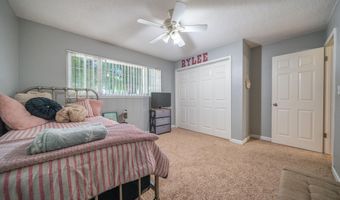 21169 Shelly Ln, Anderson, CA 96007