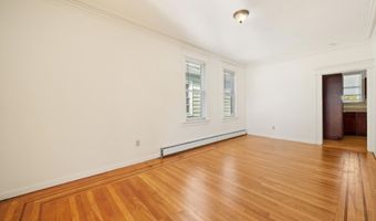 81 W 25TH St 1, Bayonne, NJ 07002