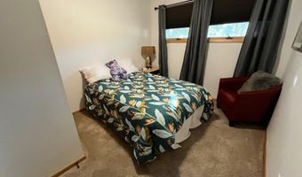 1516 N Dakota St, Aberdeen, SD 57401