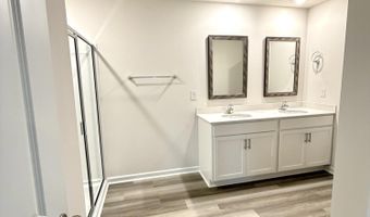 4154 Springshire Ln, Boiling Springs, SC 29316