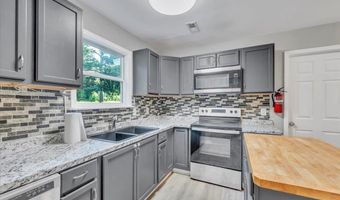 445 Mat Morrow Dr, Arab, AL 35016