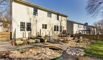 564 Woodlyn Xing, Ballwin, MO 63021