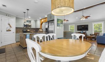 4229 21st Ave, Bay St. Louis, MS 39520