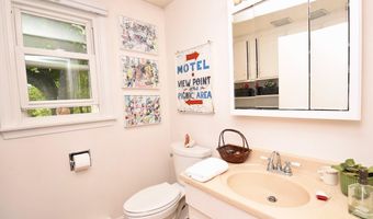 23 Middlebrook Dr, Arundel, ME 04046