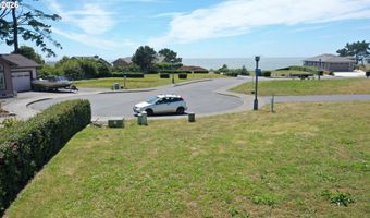 Sea Breeze Way 16, Brookings, OR 97415