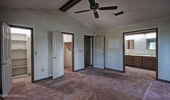 331 Lake Harbor Rd, Brandon, MS 39047
