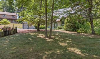 60 Boulder Dr, Auburn, ME 04210