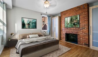 18 E MADISON St 4, Baltimore, MD 21202