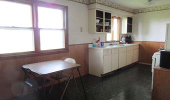 318 MEADOWCREST Dr, Andover, IL 61233