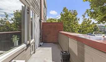 17040 SW WHITLEY Way 201, Beaverton, OR 97006