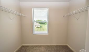 1389 N Gregg Dr, Albany, IN 47320