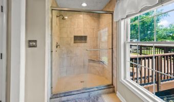 738 Dawson Creek Rd, Arapahoe, NC 28510
