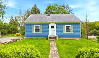 26 Knoll Crest Ln, Bennington, VT 05201