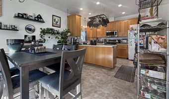 731 3RD St Unit C / 3 C / 3, Brookings, OR 97415