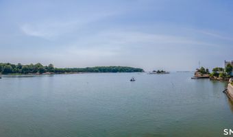 198-200 Shore Dr 2, Branford, CT 06405