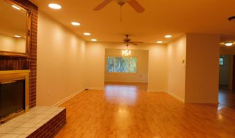 28 Wolf Hollow Rd, Baxter, KY 40806