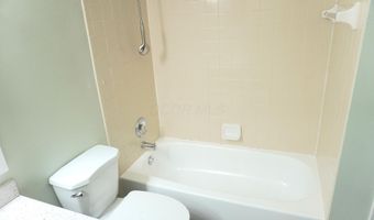 6000 Leafridge Ln, Columbus, OH 43232