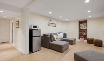62 SOUTHGATE Ave, Annapolis, MD 21401