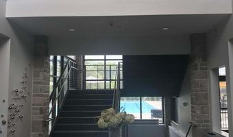 2780 Ashcombe Dr, Ann Arbor, MI 48105