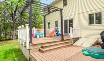 75 Village St, Bristol, CT 06010
