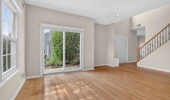 33 Four Oaks Rd, Bedminster, NJ 07921