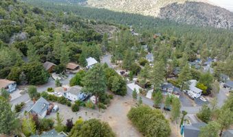5240 Desert View Dr, Wrightwood, CA 92397
