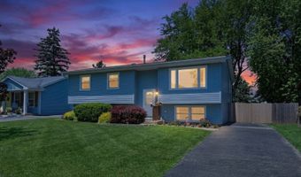 471 Linden Ln, Antioch, IL 60002