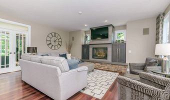 6505 Old Darby Trl NE, Ada, MI 49301