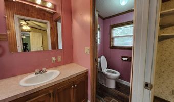 50 Holiday Ln, Standish, ME 04084