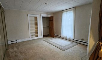 103 4th St, Bangor, ME 04401