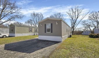 22 Skyline Dr, Ashville, OH 43103