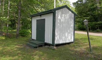41 Hickory Ln, Alexander, ME 04694