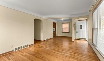 7668 Cortland Ave, Allen Park, MI 48101