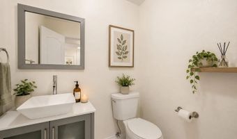 9289 Village Glen Dr 118, San Diego, CA 92123