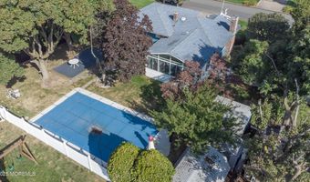 7 Harbor View Dr, Atlantic Highlands, NJ 07716