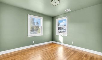 20 Starboard St, Beachwood, NJ 08722