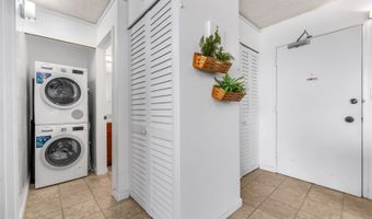 3045 Ala Napuaa Pl 1305, Honolulu, HI 96818